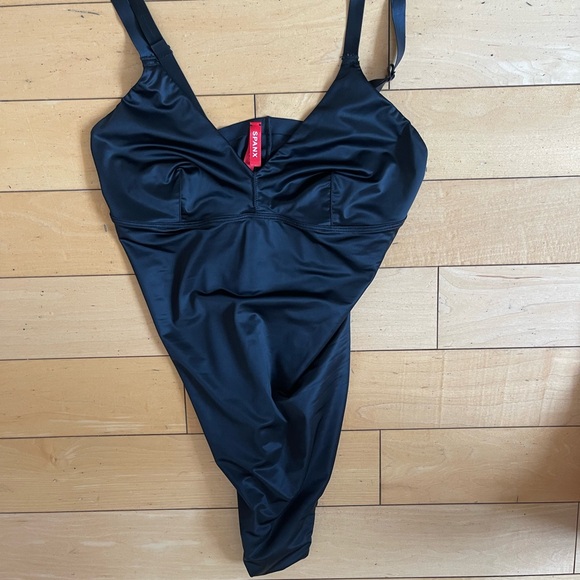 Spanx satin bodysuit - Picture 4 of 6